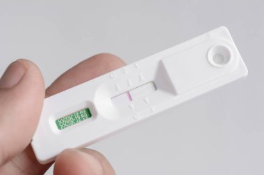 Ev Kullanımı için COVID-19 Antijen Test Kasetçaları.