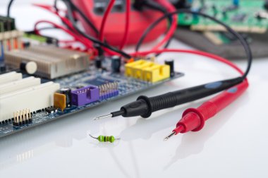 elektronik cihazlar