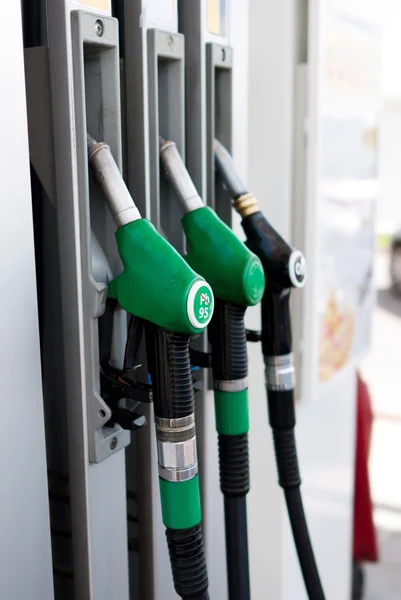 benzin Distribütör