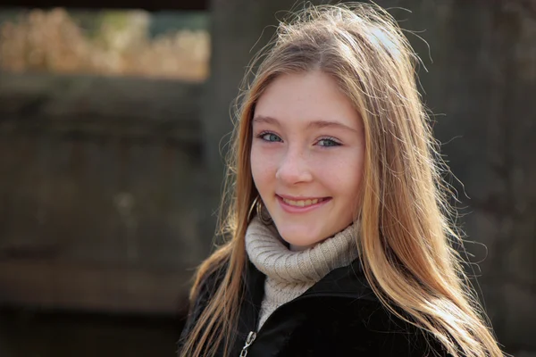 Portrait of teen girl — Stock Photo, Image