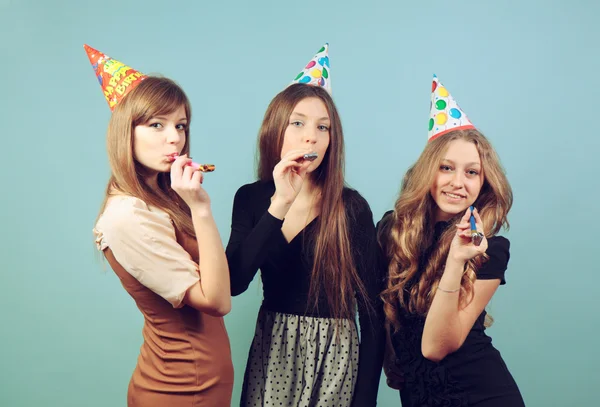 Un groupe de belles filles à la fête — Photo