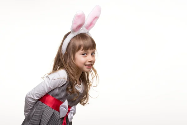 Αστείο κορίτσι με τα αυτιά κουνελιών — Φωτογραφία Αρχείου