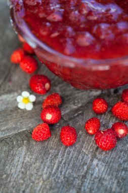 yabani çilek reçeli