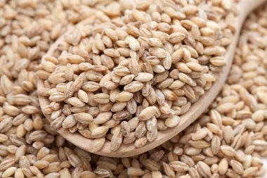 inci arpa, tahta kaşık