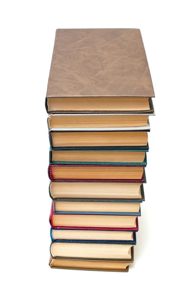 Apilamiento de libros aislado sobre fondo blanco — Foto de Stock