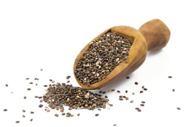 chia tohumları beyaz arkaplanda izole