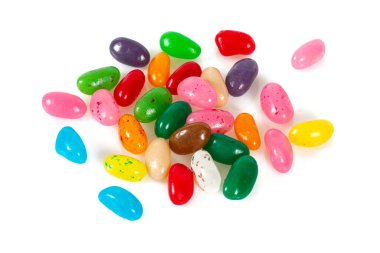 Beyaz arka planda izole edilmiş sakızlı jelibon.