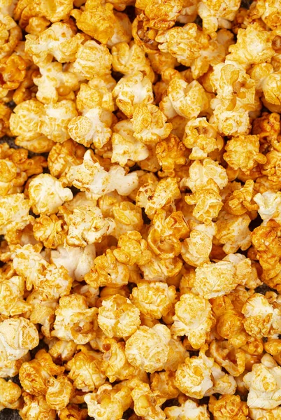 Świeże Karmelizowane Popcorn Zbliżenie — Zdjęcie stockowe