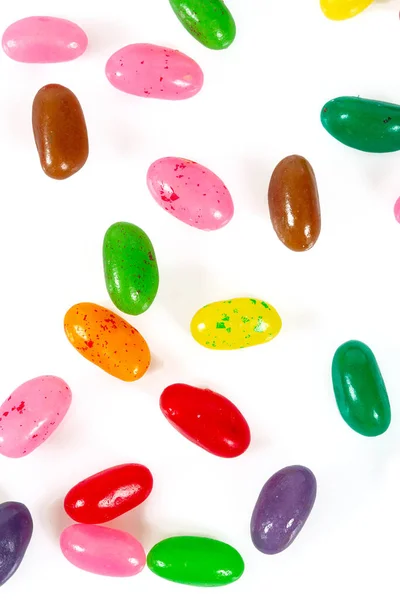 Kauwgummige Jelly Beans Geïsoleerd Witte Achtergrond — Stockfoto