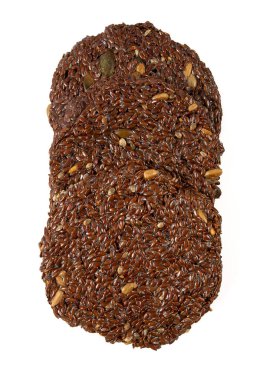 keten tohumu krakerleri beyaz arkaplanda izole edilmiş, üst görünüm