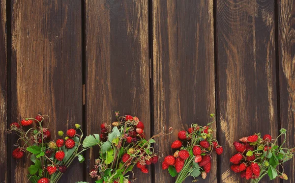 Wild Strawberries Wooden Surface Tasty Berries Healthy Food Concept Top — Stock Photo, Image