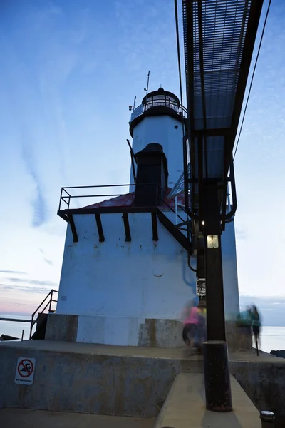 Мічиган-Сіті маяк на заході сонця — стокове фото