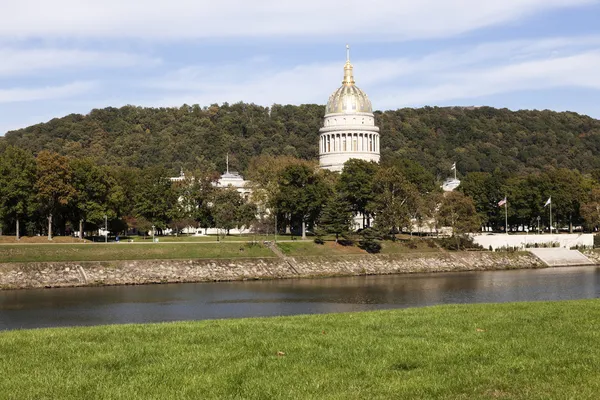 Charleston, West Virginia - State Capitol Building — Stockfoto