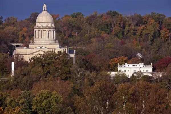 Frankfort, Kentucky - Státní Capitol Building — Stock fotografie