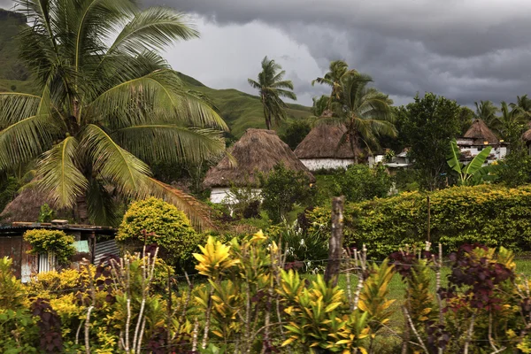 Traditional Fijian vilage - Navala — Stock Photo, Image