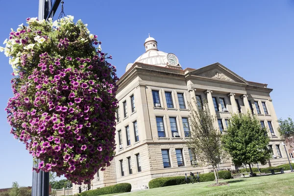 Gamla tingshuset i lincoln, logan county — Stockfoto