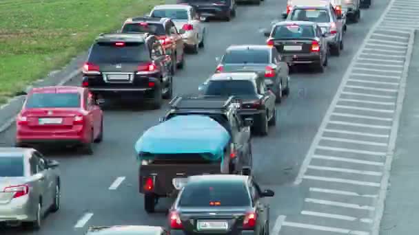 Monte Carros Estão Dirigindo Estrada Cidade Lapso Tempo — Vídeo de Stock