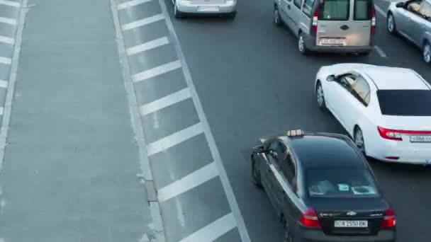 Tung Trafik Storstad Asfalt Dag Tiden Förfaller — Stockvideo