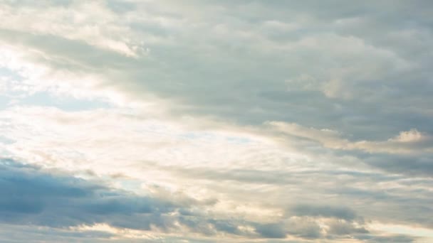 Nuvole Galleggiano Attraverso Cielo Tramonto Nuvole Spesse Bel Tramonto Time — Video Stock