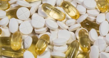 : Bağışıklık ve sağlık için çeşitli yararlı vitaminler 