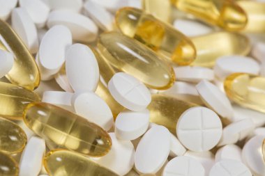 : Bağışıklık ve sağlık için çeşitli yararlı vitaminler 