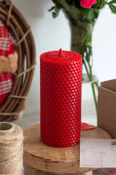 Red Wax Candle Table Flowers Vase — Stock Photo, Image