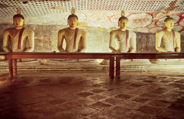 Estátua antiga de buddha — Fotografia de Stock