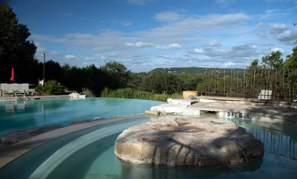 Piscina Infinita Las Colinas Cerca Del Lago Travis Austin — Foto de Stock