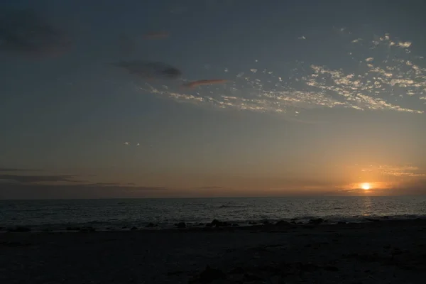 Puesta Sol Brillante Nubes Playa Caspersen Venecia Florida —  Fotos de Stock