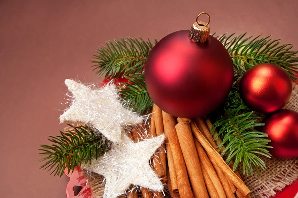 Jul bakgrund med dekorationer. — Stockfoto