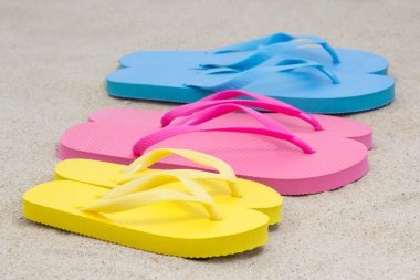 lastik seçimi flip flop'lar plaj birden fazla renk
