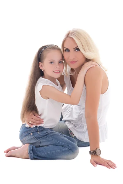 Schöne junge Mutter mit Tochter isoliert auf weiss — Stockfoto