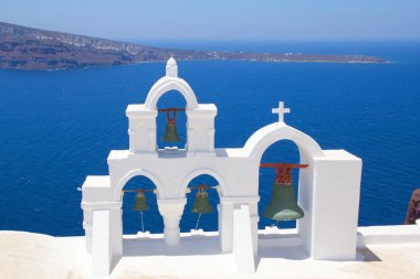 santorini Island, Yunanistan büyük çan kulesi