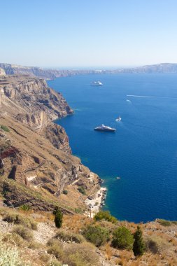 Lüks Yatlar ve yolcu gemilerine Santorini'de defne