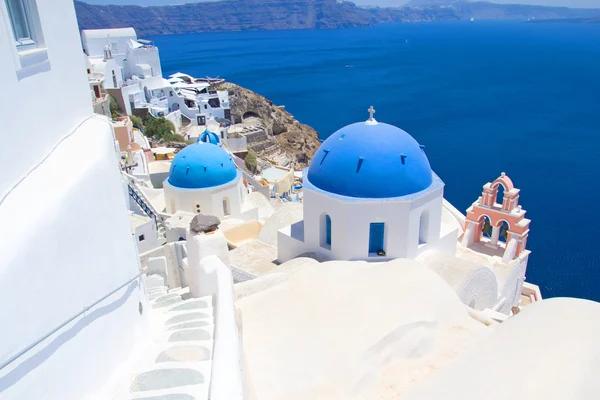 Romantiska och vackra santorini island i Grekland — Stockfoto