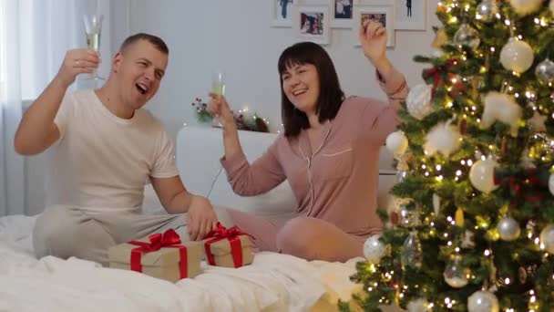 Love Christmas New Year Concept Happy Couple Drinking Champagne Having — Stock Video