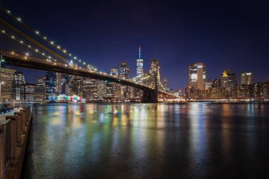 New York Sokaklarında Bir Gece