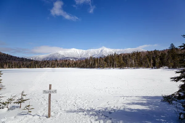 Vintern Vita Bergen New Hampshire — Stockfoto