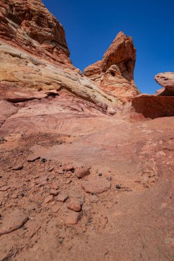 Coyote Buttes, Utah 'taki Kaya oluşumları
