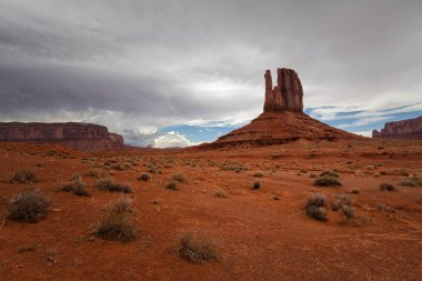 Anıt Vadisi Navajo Kabile Parkı