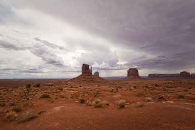 Anıt Vadisi Navajo Kabile Parkı