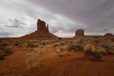 Anıt Vadisi Navajo Kabile Parkı