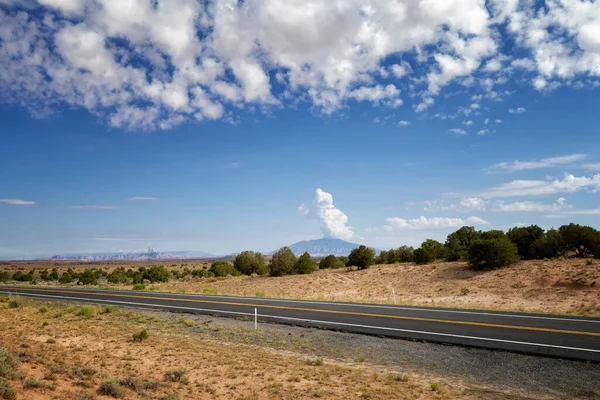 Droga Monument Valley — Zdjęcie stockowe
