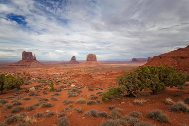 Anıt Vadisi Navajo Kabile Parkı