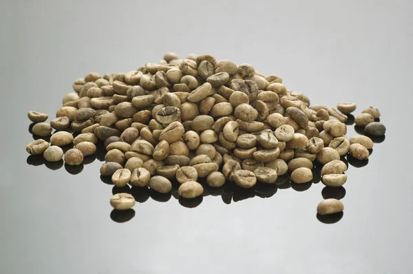 Green coffee bean — Stock Photo, Image
