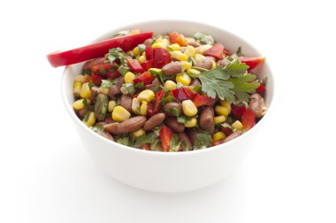 fasulye ve paprica kase