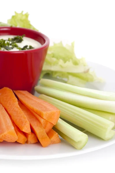 Fresh vegetables and dip — Stock Photo, Image