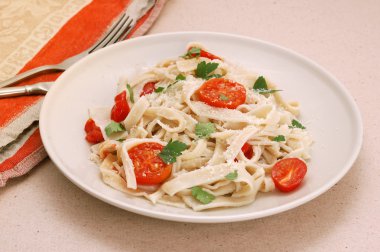 ev yapımı tagliatelle