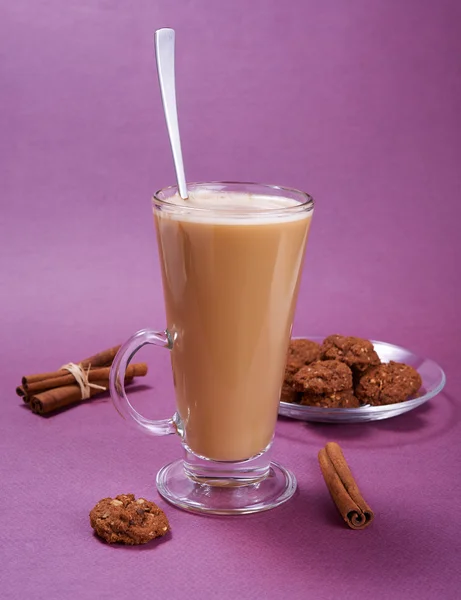 Café con leche y galletas — Foto de Stock