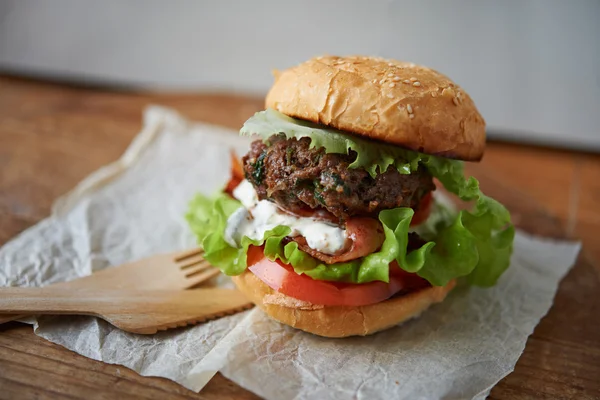 ev yapımı hamburger
